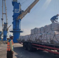 Perkuat Logistik Jawa Timur, Kinerja Pelabuhan Gresik Tumbuh Positif di Semester I – 2026 Perkuat Logistik Jawa Timur, Kinerja Pelabuhan Gresik Tumbuh Positif di Semester I – 2026