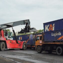 KAI Logistik Kelola 8,7 Juta Ton Angkutan Barang Sepanjang Semester I 2026 KAI Logistik Kelola 8,7 Juta Ton Angkutan Barang Sepanjang Semester I 2026