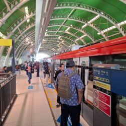Kembali Normal, KAI Sampaikan Permohonan Maaf atas Gangguan Perjalanan LRT Jabodebek