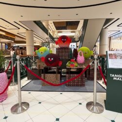 GAILBOOK HADIRKAN INSTALASI SENI FUGUKU × PURANA DI TANGLIN MALL MENJELANG ORCHARD ROAD FASHION WEEK GAILBOOK HADIRKAN INSTALASI SENI FUGUKU × PURANA DI TANGLIN MALL MENJELANG ORCHARD ROAD FASHION WEEK