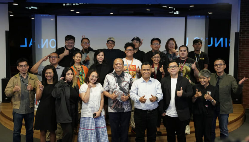 MODB BINUS UNIVERSITY Pertemukan Karya Master Designer dengan Industri Kreatif melalui ‘The Convergence of Design’ MODB BINUS UNIVERSITY Pertemukan Karya Master Designer dengan Industri Kreatif melalui ‘The Convergence of Design’