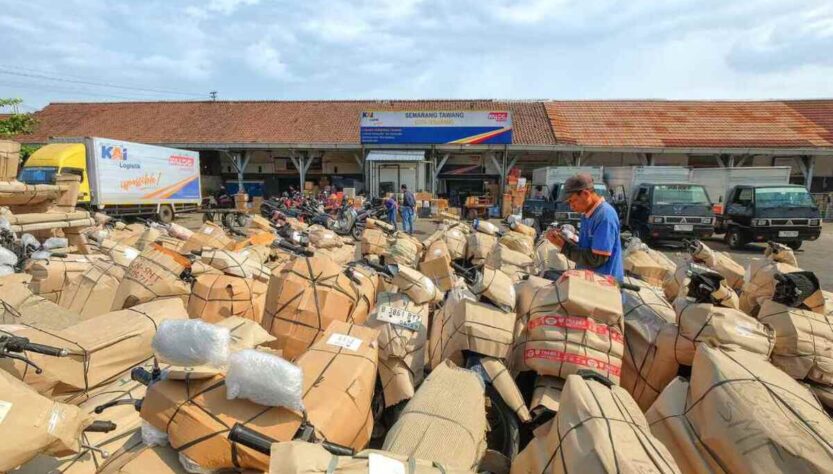 KAI Logistik Distribusikan 122 Ribu Unit Sepeda Motor hingga Triwulan III 2026 KAI Logistik Distribusikan 122 Ribu Unit Sepeda Motor hingga Triwulan III 2026