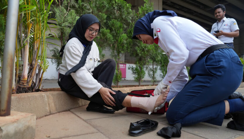 LRT Jabodebek Perkuat Kesiapsiagaan Petugas untuk Lindungi Pengguna dalam Kondisi Darurat LRT Jabodebek Perkuat Kesiapsiagaan Petugas untuk Lindungi Pengguna dalam Kondisi Darurat